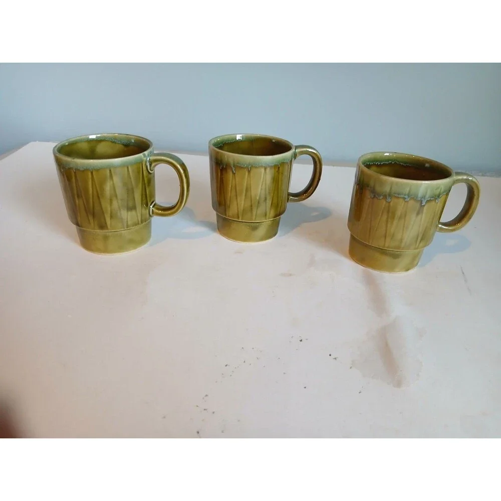 3 Vintage Retro stackable Made in Japan mug cup green drip 8 ounces